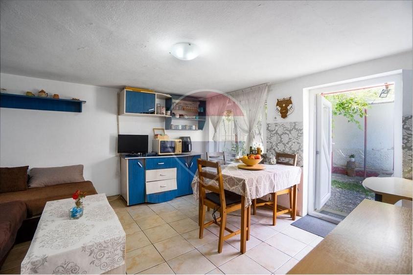 Casă individuală cu 4 camere cu Teren 902 Mp în Lunca Calnicului