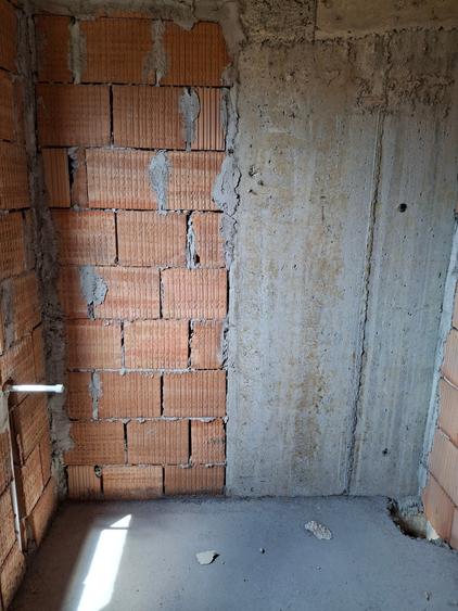 Apartament cu 2 camere decomandat în Giulești
