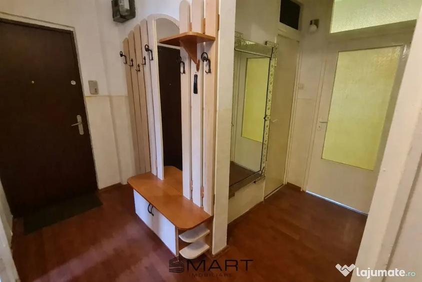Apartament cu 3 camere decomandat în Ștrand