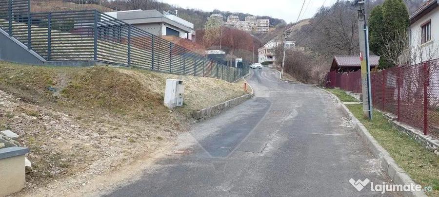 Teren de 2710 mp, în Centrul Istoric