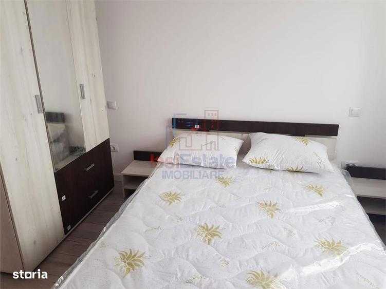 Apartament cu 3 camere în Independenței