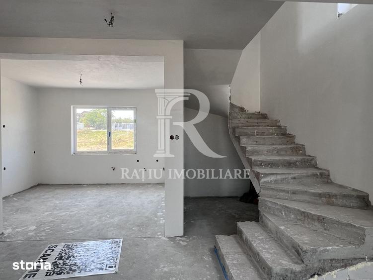 Casă cu 4 camere cu Teren 350 Mp în Iorga