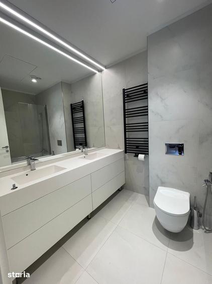 Apartament cu 3 camere în Tei