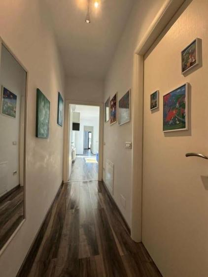 Calarasi-Decebal-7 minute metrou P-ta Muncii,apartament 2 camere,2 bai - 7
