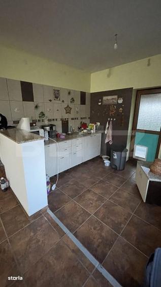 Casă cu 4 camere în Central