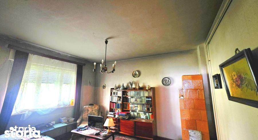 Apartament cu 3 camere în Aviatorilor