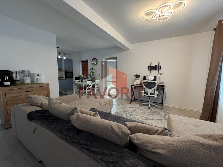 Casă individuală cu 3 camere cu Canalizare în Sânandrei