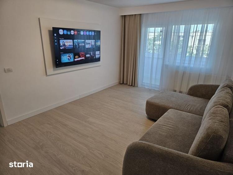 Apartament cu 4 camere decomandat, mobilat în Central
