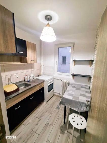 Apartament cu 2 camere semidecomandat, mobilat în Gara de Nord