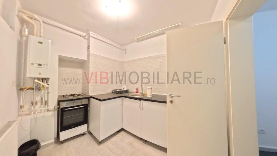 Apartament cu 2 camere semidecomandat, mobilat în Libertății