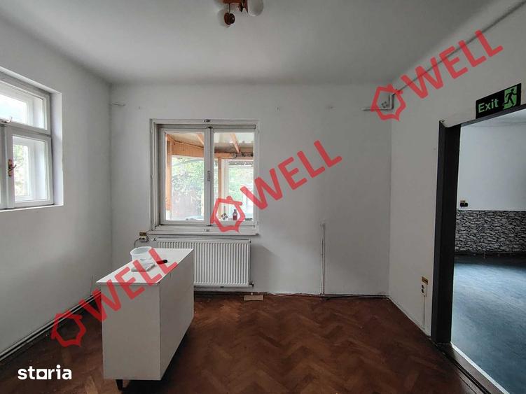 Casă cu 4 camere cu Teren 482 Mp în Central