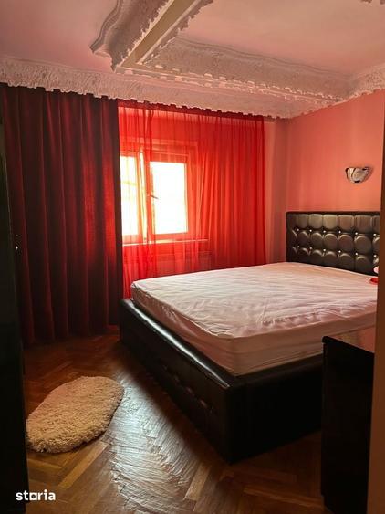 Apartament cu 3 camere decomandat în Faleza Nord