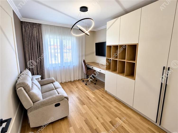 Duplex cu 4 camere cu Canalizare în Șelimbăr