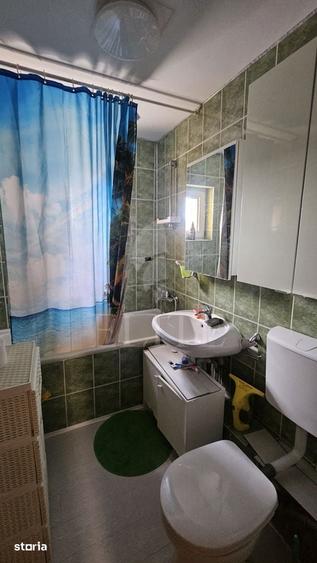 Apartament 3 camere in zona INTRE LACURI - 11