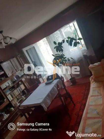 Apartament cu 2 camere semidecomandat în Dâmbovița