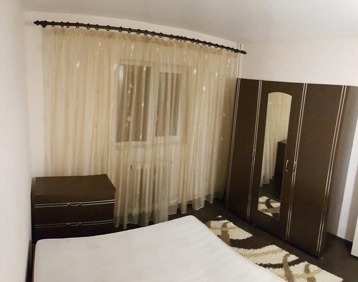 Apartament cu 3 camere în Metalurgie