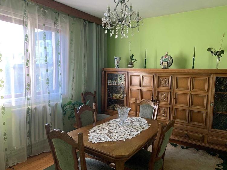 Casa S+P+1E+M strada principala Mehala