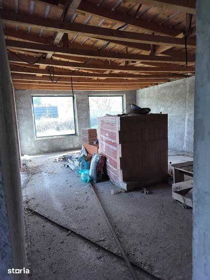 Casă cu 1 camere cu Teren 600 Mp în Central
