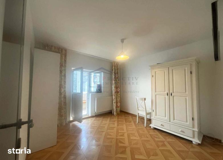 Apartament cu 3 camere decomandat în Obcini