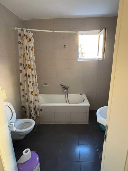 Apartament cu 3 camere decomandat în Avantgarden