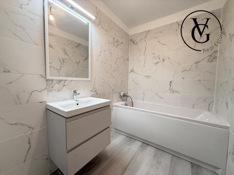 Apartament cu 4 camere decomandat în Inel II