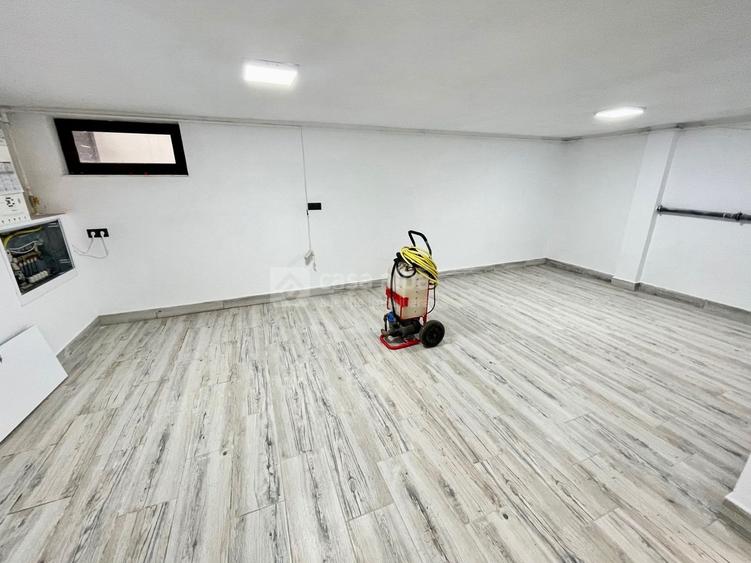 Casă individuală cu 4 camere cu Canalizare în Bucium