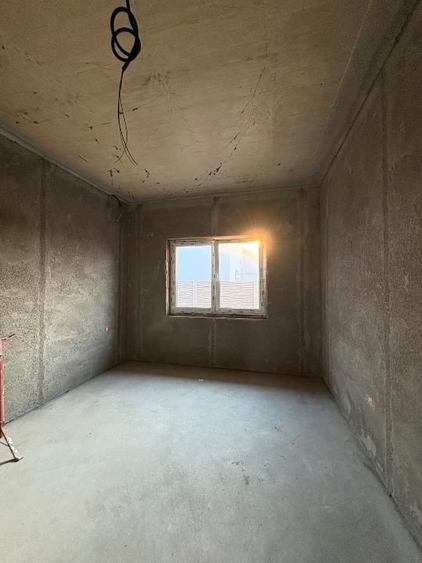 Duplex cu 3 camere cu Teren 380 Mp în Moșnița Nouă