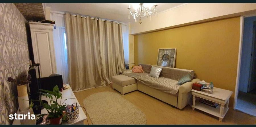 Apartament cu 2 camere semidecomandat în Grivița