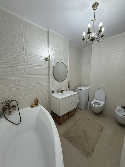 Apartament cu 2 camere decomandat în Nufărul