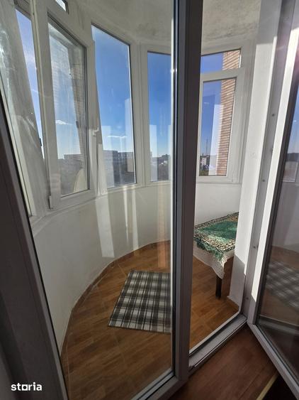 Apartament cu 2 camere decomandat în Intim
