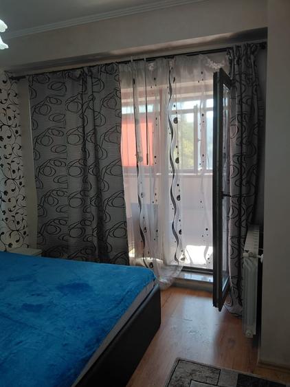 Apartament cu 3 camere în Tomis Nord
