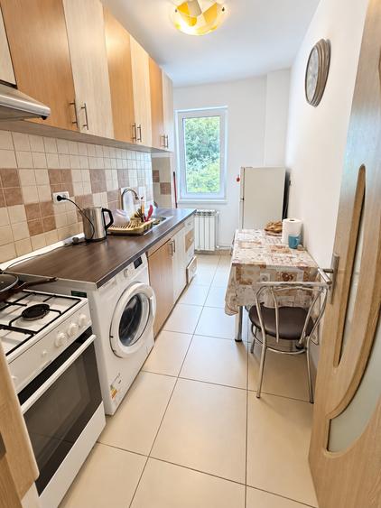 Apartament cu 2 camere semidecomandat în Gara