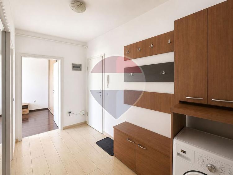 Apartament cu 3 camere decomandat în Avantgarden