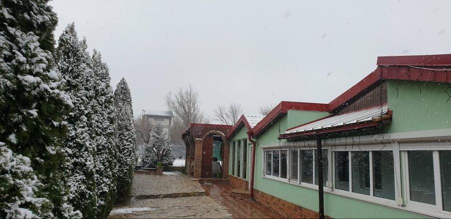 Casă cu 3 camere în Central