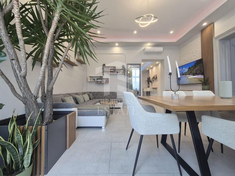 Apartament cu 2 camere semidecomandat în P-ța Maria