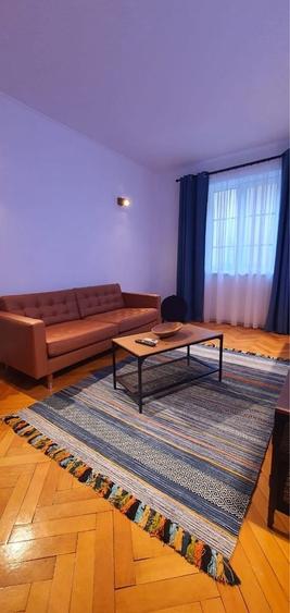 Apartament cu 2 camere nedecomandat în Floreasca