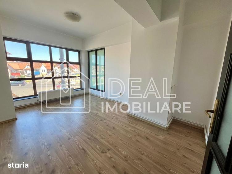 Spațiu comercial, de 23 mp, în Turnișor