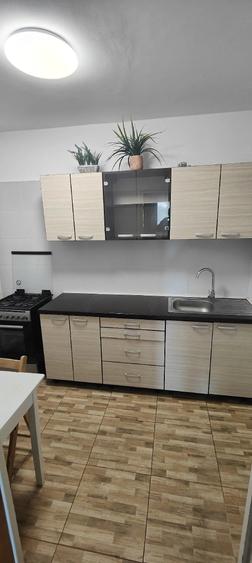 Camere de la 220 euro confortul unui apartament, atmosfera unui camin de fete 200 m de metrou - 10