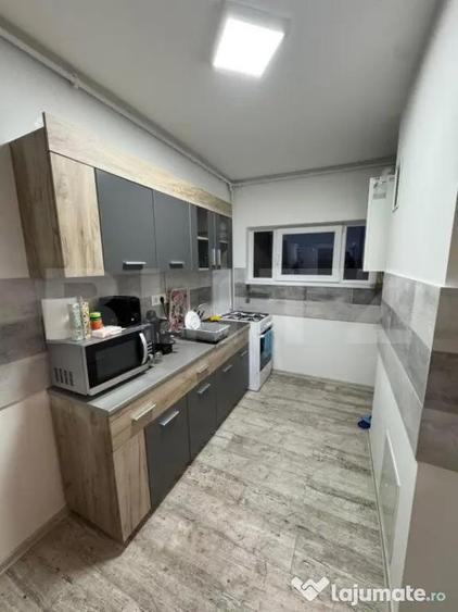 Apartament cu 2 camere decomandat în Budai