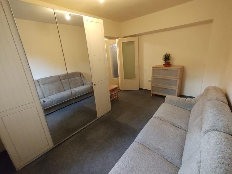 Apartament cu 3 camere în Terezian