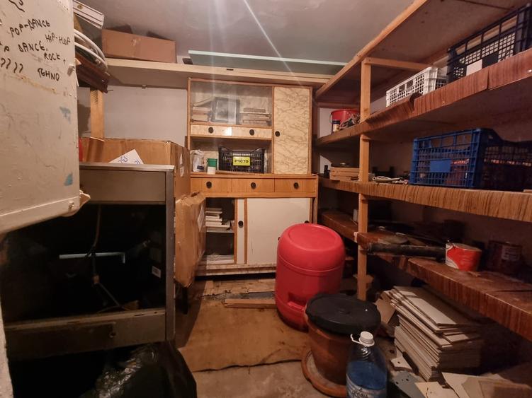 Apartament cu 3 camere decomandat în Ștefan cel Mare