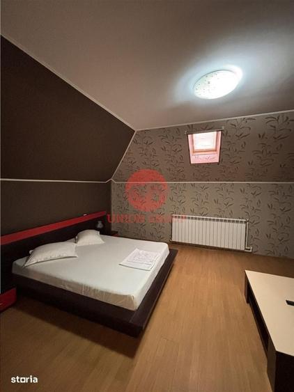 Casă cu 4 camere cu Teren 200 Mp în Central