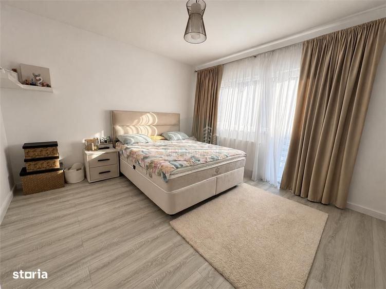Casă cu 3 camere decomandat în Central