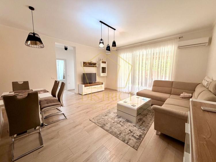 Apartament cu 3 camere semidecomandat, mobilat în Aradului