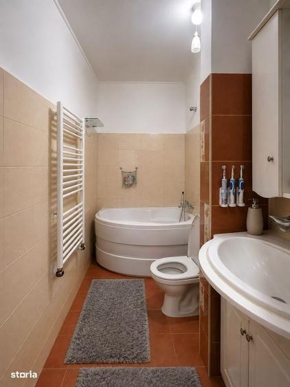 Apartament cu 3 camere în Horia