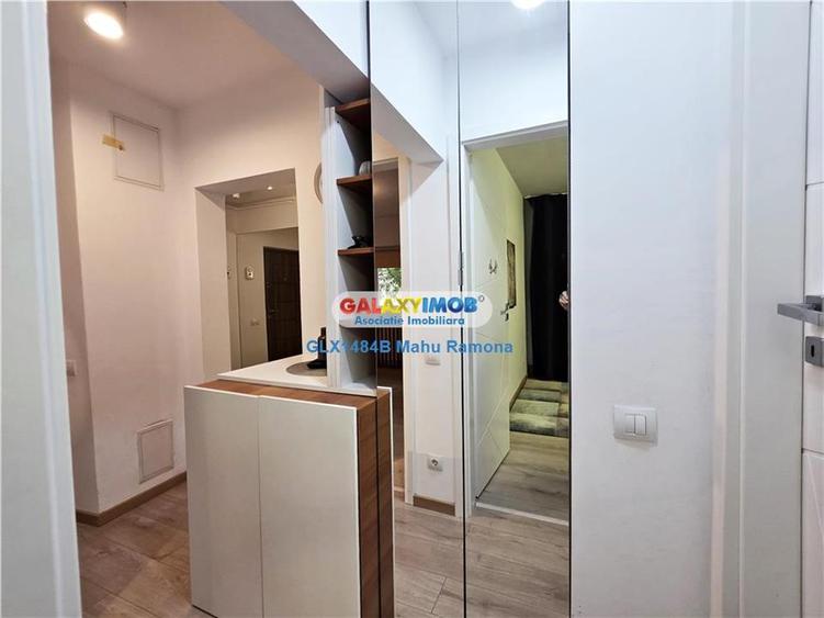 Apartament cu 3 camere decomandat, mobilat în Nerva Traian