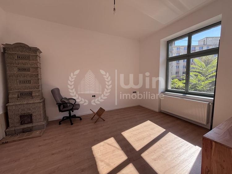 Apartament cu 3 camere semidecomandat în Semicentral