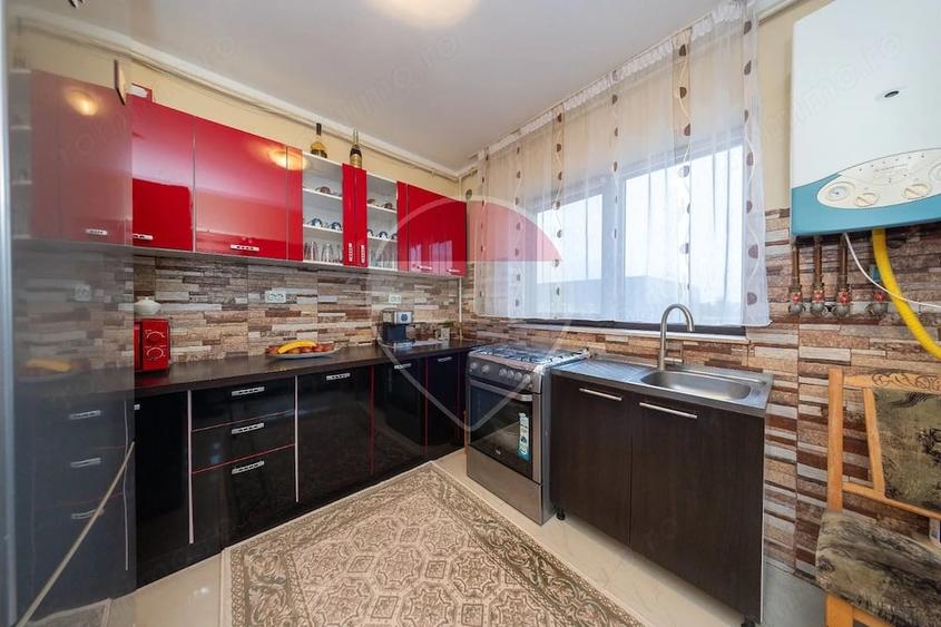 Apartament cu 2 camere decomandat în Central