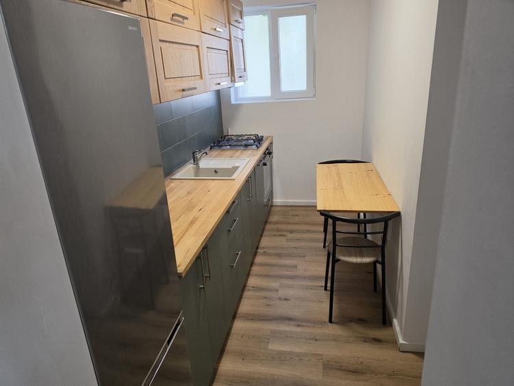 Apartament cu 2 camere semidecomandat în Valea Lupului