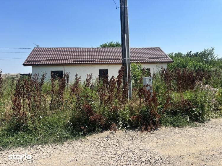 Casă cu 2 camere cu Teren 500 Mp în Cernica
